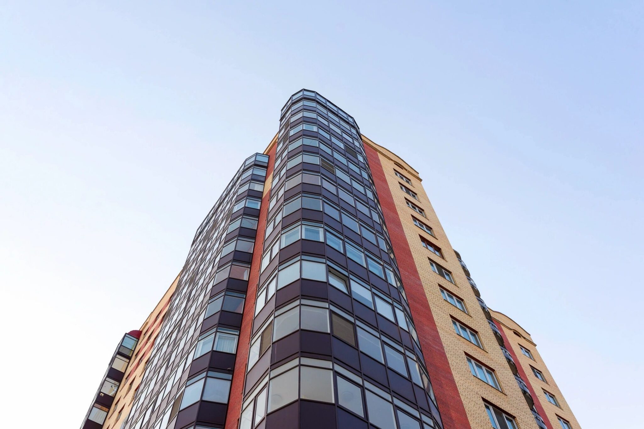 Rental property analysis showing income expenses cash flow and investment metrics